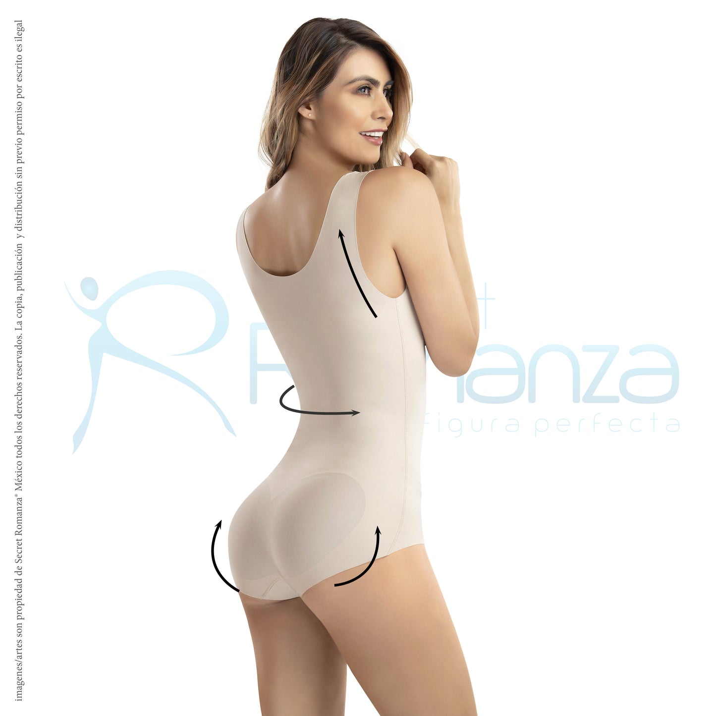 Mod. 2023 Body senos libres con broches