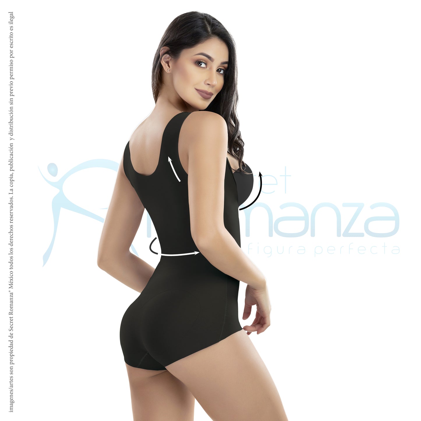 Mod. 2023 Body senos libres con broches