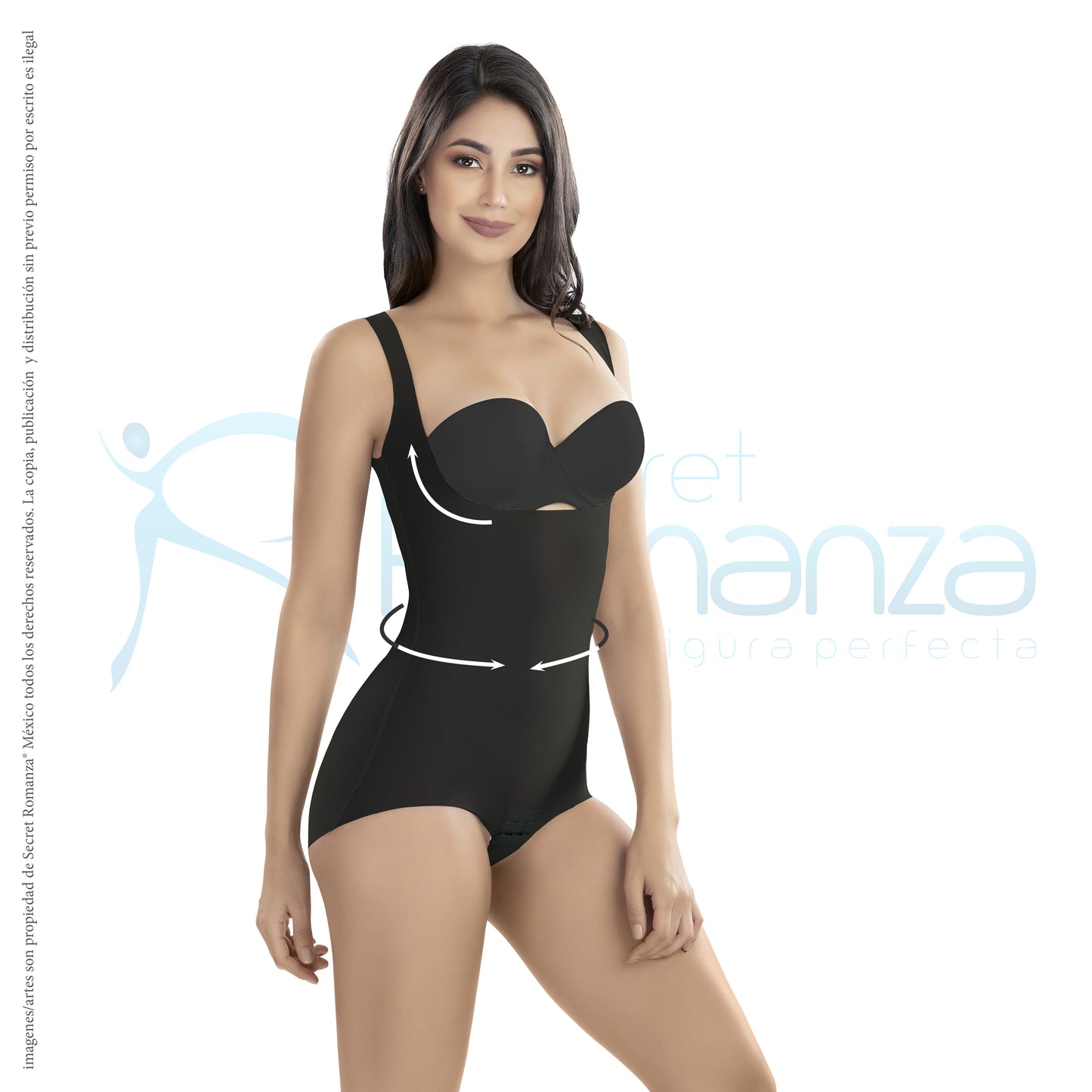 Mod. 2023 Body senos libres con broches